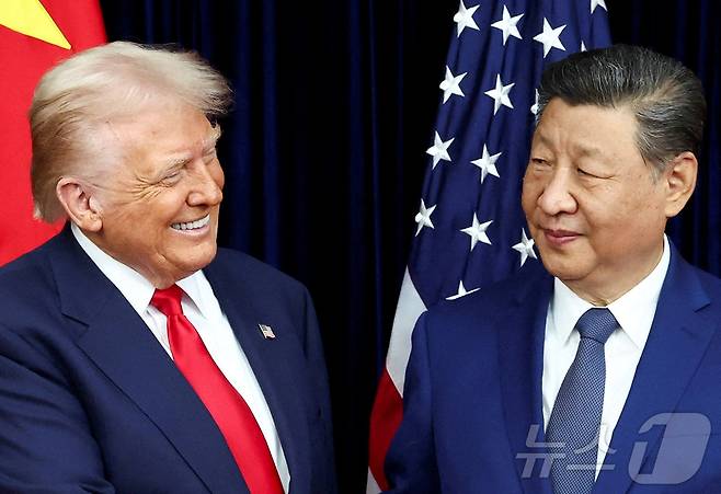 도널드 트럼프 미국 대통령과 시진핑 중국 국가주석 ⓒ 로이터=뉴스1