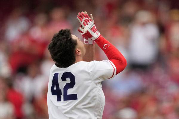 살 스튜어트는 홈런 두 개로 6타점 기록했다. 사진= AP= 연합뉴스 제공