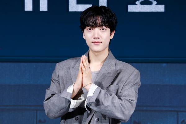 배우 이효제가 21일 오후 서울 용산구 CGV용산아이파크몰에서 열린 넷플릭스 시리즈 '기리고' 하이라이트 시사회 및 기자간담회에서 포즈를 취하고 있다 ⓒ연합뉴스