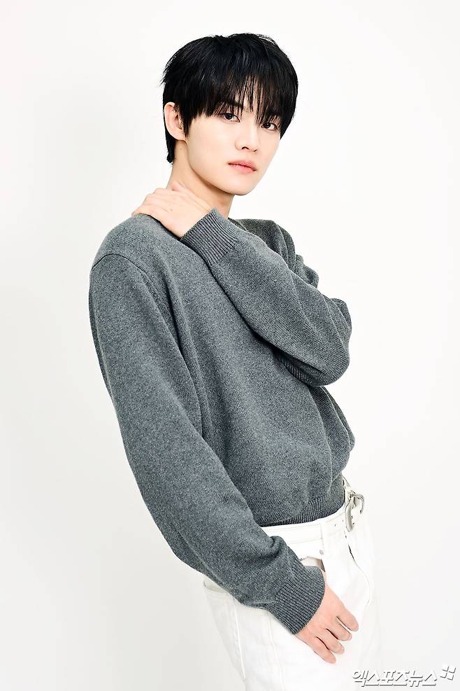 전민욱