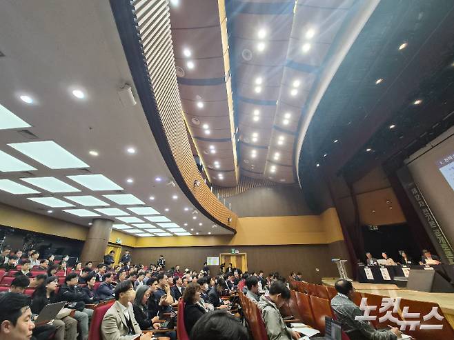서울 양천구 한국방송회관 코바코홀 2층에서 22일 오전 10시부터 제12차 전기본 수립 전 대국민 공개토론회가 열렸다. 최서윤 기자