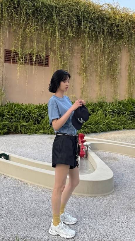 사진|권나라SNS