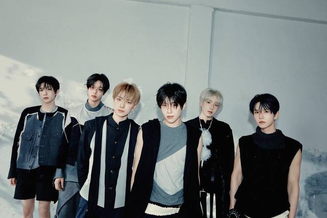 NCT WISH가 20일 첫 정규 앨범 'Ode to Love'를 발매했다. '청량'을 무기로 내세우던 이들은 '다정함'이라는 가장 보편적이고 강력한 위로를 품고 돌아왔다. /SM엔터