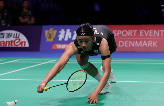 (260503) -- HORSENS, May 3, 2026 (Xinhua) -- An Se Young of South Korea hits a return in the singles match against Wang Zhiyi of China during the finals between China and South Korea at the BWF Uber Cup badminton women's team championship in Horsens, Denmark, on May 3, 2026. (Xinhua/Wu Huiwo)
<저작권자(c) 연합뉴스, 무단 전재-재배포, AI 학습 및 활용 금지>
