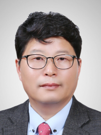 ▲ 심원섭