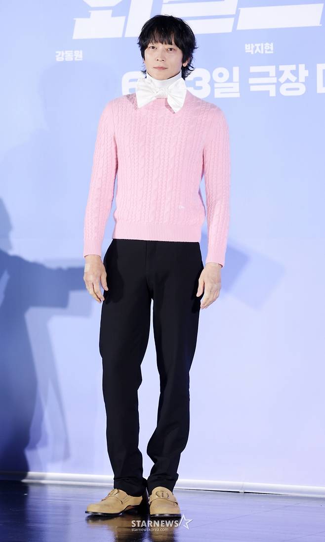배우 강동원이 7일 서울 광진구 롯데시네마 건대입구에서 진행된 영화 '와일드씽' 제작보고회에 참석해 포즈를 취하고 있다. /2026.05.07 /사진=김휘선 hwijpg@