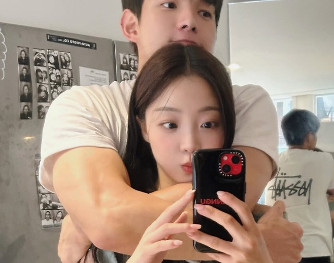 곽민경, 신승용 커플 인스타그램 캡처.