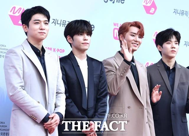 밴드 데이식스의 성진 원필 영케이 도운(왼쪽부터)는 JYP엔터테인먼트 사내 레이블 스튜디오J 소속으로 독자적인 음악 활동을 이어오고 있다./더팩트DB