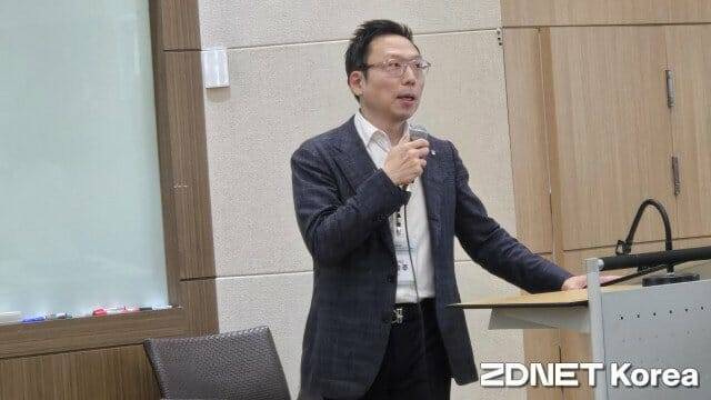 김승주 고려대 교수가 발제를 하고 있다.