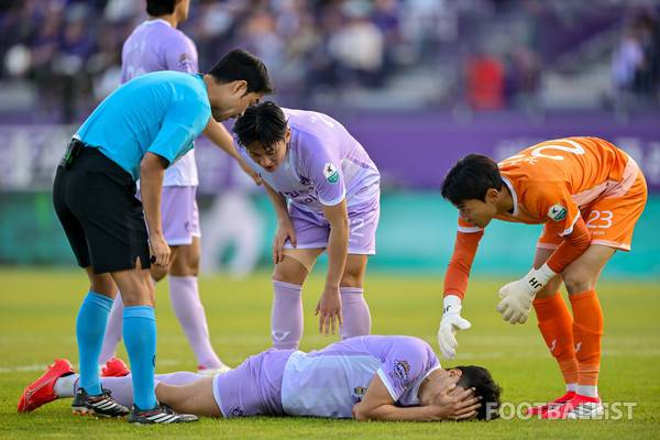 김정현(가운데, FC안양). 서형권 기자
