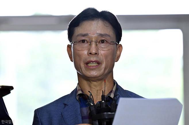 임성근 전 해병대 1사단장이 지난해 8월 11일 서울 서초구 순직해병 특별검사팀 사무실에 출석하며 입장을 밝히고 있다. 강예진 기자