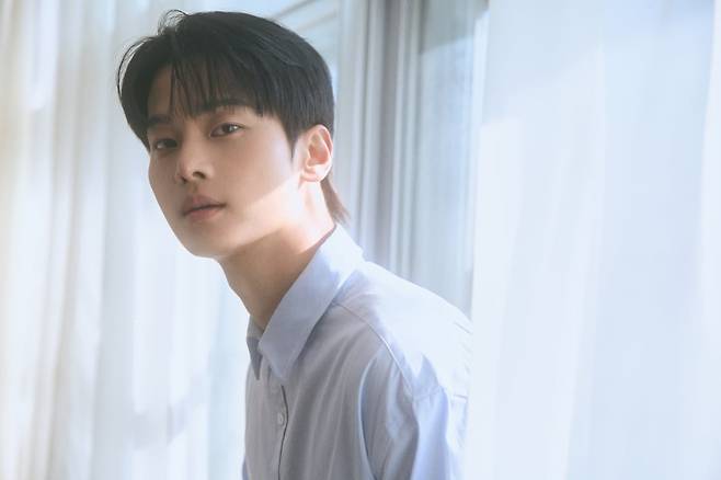 '로맨스의 절댓값'에서 가우수 역을 맡은 가수 겸 배우 차학연 / 사진제공=쿠팡플레이