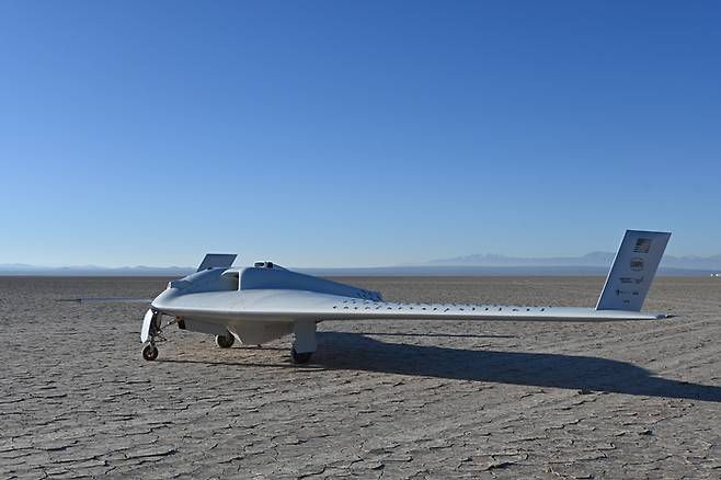 2026년 4월 시험 비행 당시 지상에서 포착된 현재 형태의 XRQ-73 / Northrop Grumman