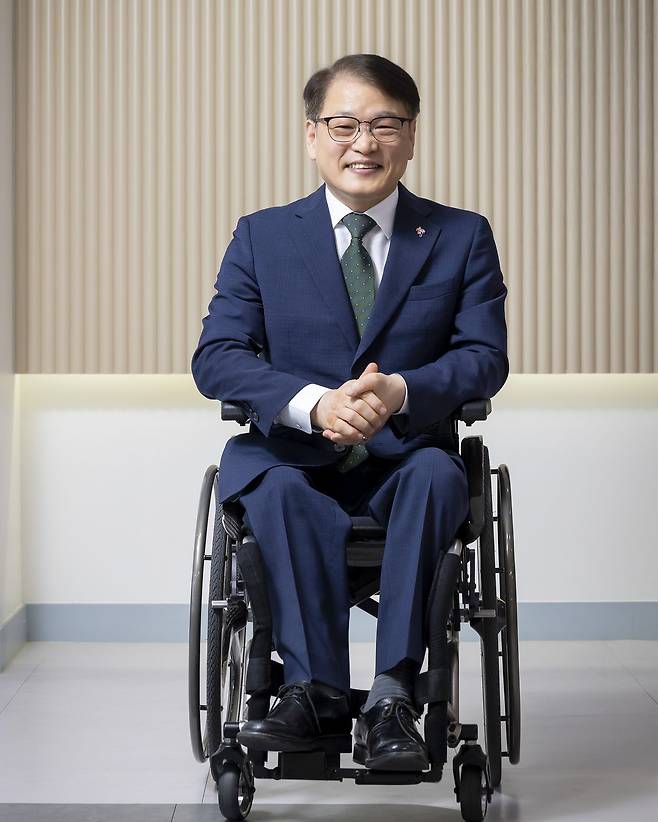 이종성 한국장애인고용공단 이사장은 “장애인이 기술 변화의 수혜자에 머무르지 않고 미래 산업의 주체로 성장할 수 있도록 지원하겠다”고 말했다. 성남=이신영 기자