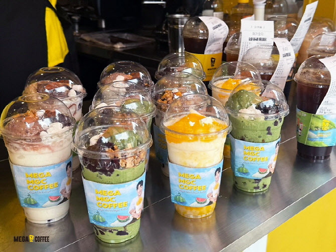 컵빙수. 메가MGC커피 제공