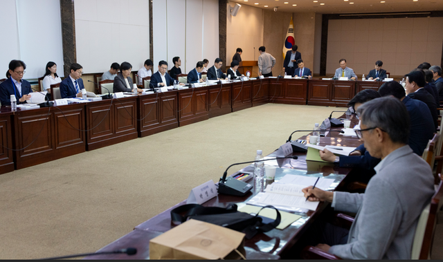 15일 정부서울청사에서 2026년도 제4차 국민연금기금운용위원회가 열렸다. /보건복지부