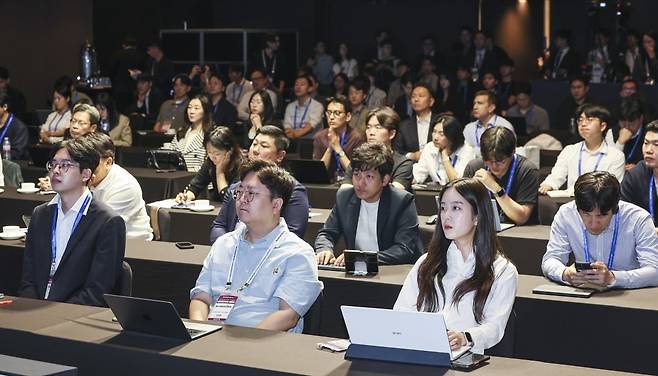 14일 서울 중구 신라호텔에서 열린 코리아 인베스트먼트 위크(KIW) 2026에서 청중들이 강연을 경청하고 있다./2026.5.14 임형택 기자
