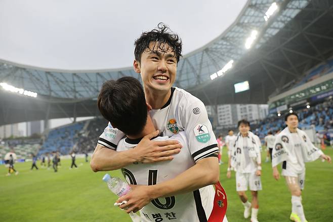 프로축구 강원 돌풍의 주역 이기혁. 사진 프로축구연맹