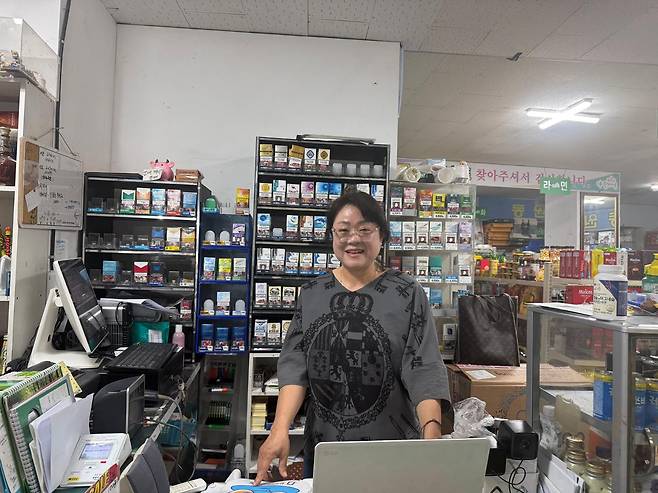 전주 모래내시장에서 마트를 운영하는 이민안(60)씨는 "김 후보는 계속 바꾸려는 의지가 있어 아무래도 그쪽을 선호하는 편"이라고 했다. 최서진 기자