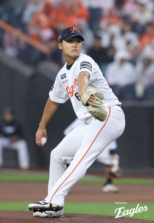 정우주가 21일 대전 롯데 자이언츠전에 선발 등판했다./한화 이글스