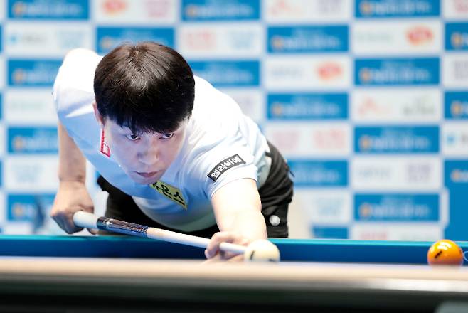 한국 선수 최초 세계선수권 우승자 휴온스 최성원. PBA