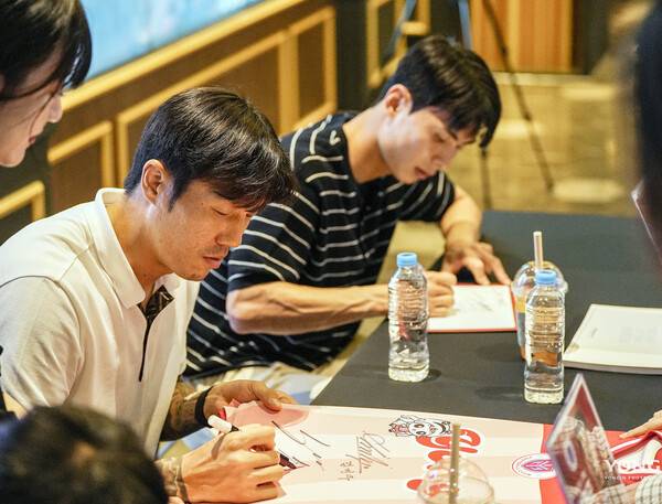 '스포츠와 문화의 만남' 용인FC-롯데시네마, 지역 상생형 콘텐츠 발굴 나선다.(사진제공=용인FC)