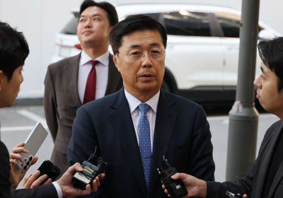 특검에 출석하는 홍장원 전 국정권 차장