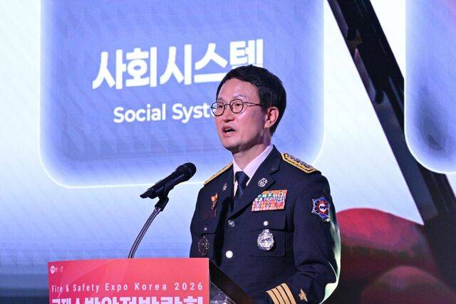 김승룡 소방청장이 21일 대구 북구 엑스코에서 열린 ‘국제소방안전박람회’에서 기조연설을 하고 있다. 소방청 제공