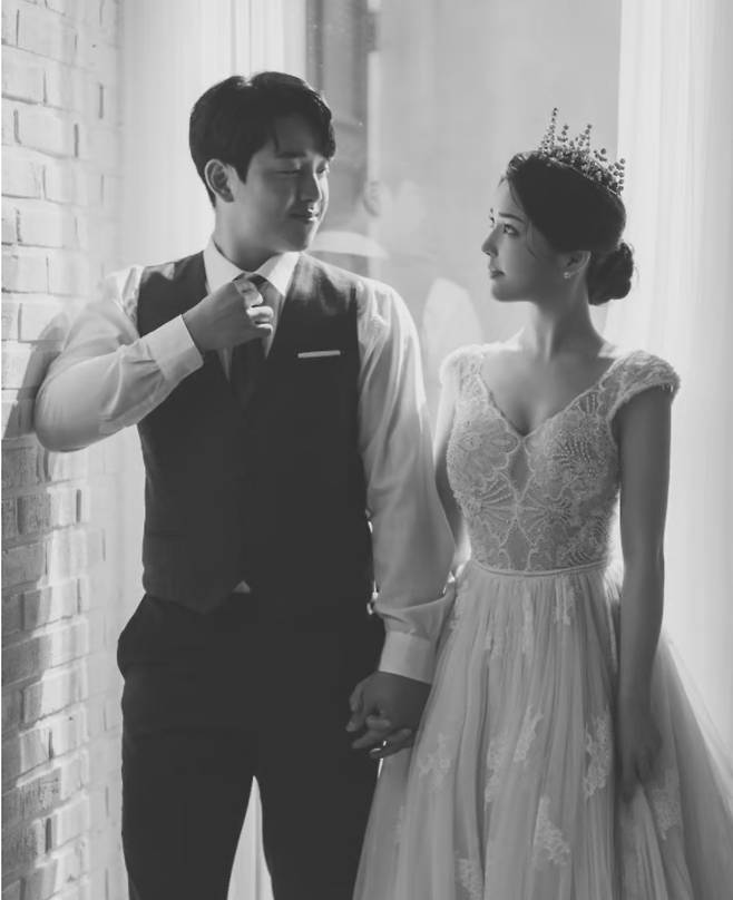 2022년 1월9일 결혼식을 올린 양창섭 박정민 부부. 아내 박씨는 남편 양창섭의 힘든 시간을 함께 하며 다시 일어설 수 있도록 해준 동반자다. 사진제공=삼성 라이온즈