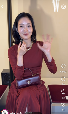 배우 김고은. W코리아 인스타그램 캡처