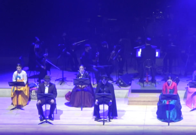 음악창작극 홍도 공연 모습. 아르떼 예술단 제공