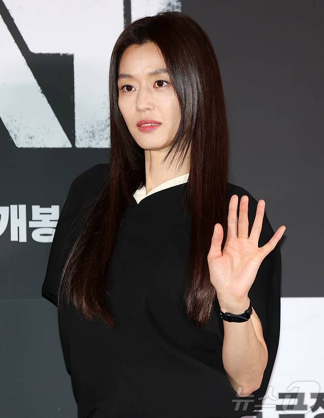 배우 전지현 ⓒ 뉴스1 김진환 기자