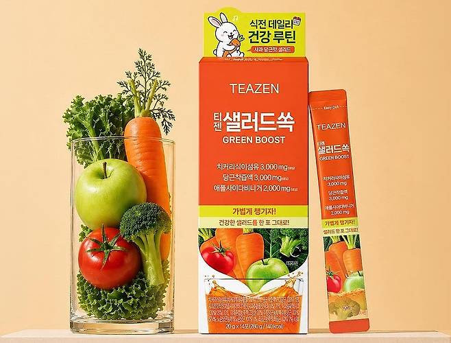 티젠이 20가지 채소와 식이섬유를 담은 마시는 샐러드 ‘샐러드쏙’을 출시했다. 사진 티젠