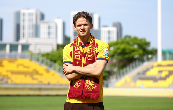 반 흐룬스벤 오피셜. 광주FC