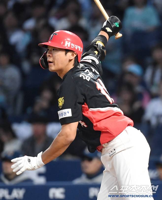30일 창원 NC파크에서 열린 NC와 KIA의 경기. 타격하는 KIA 김규성. 창원=송정헌 기자songs@sportschosun.com/2026.04.30/