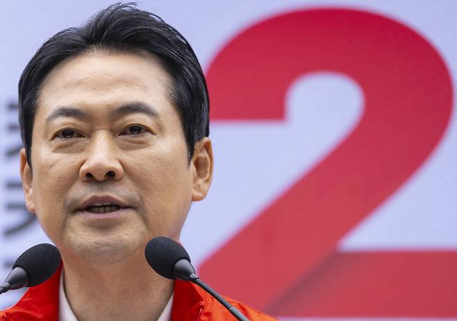 ▲ 국민의힘 장동혁 상임선거대책위원장이 6·3 지방선거와 재보선 본투표를 하루 앞둔 2일 서울 여의도 중앙당사에서 대국민 투표 참여 호소 담화문을 발표하고 있다. 연합뉴스