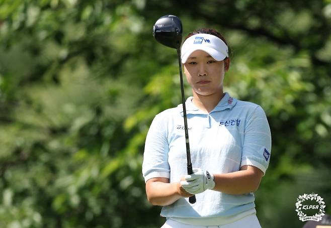 US여자오픈에 출전하는 김민솔이 티샷 전에 목표 지점을 응시하고 있다. KLPGA 제공.