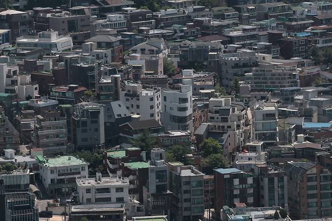 남산에서 바라본 서울 빌라 밀집 지역 모습./뉴스1