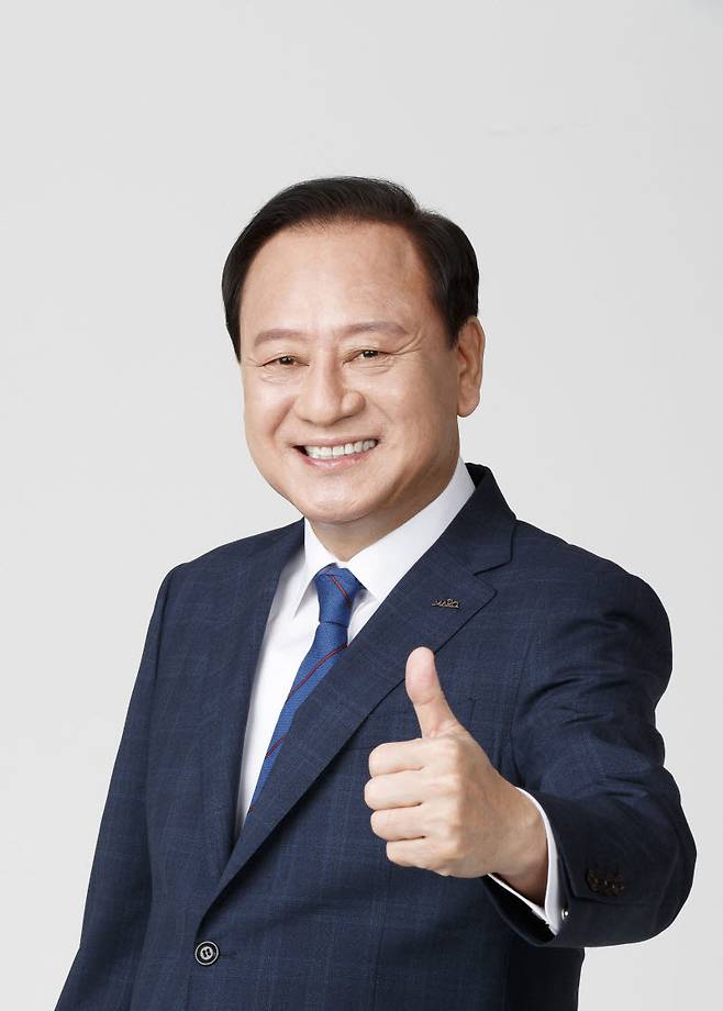 유동균 더불어민주당 마포구청장 후보(사진=중앙선거관리위원회)