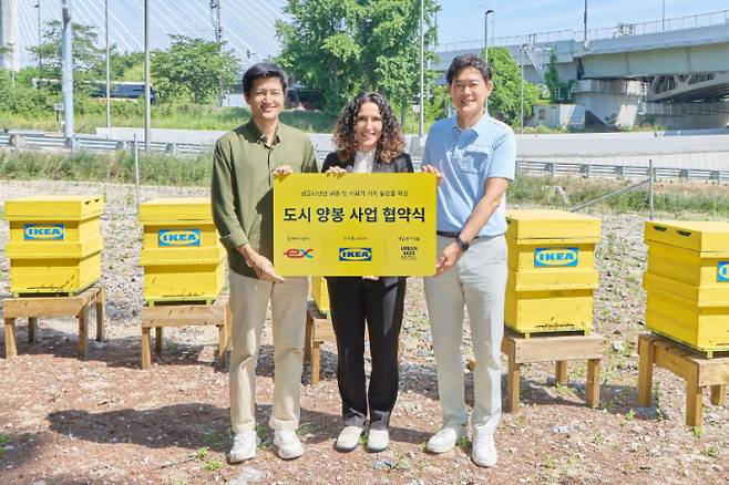이케아 코리아가 도시 양봉 프로젝트 5개 매장으로 확대한다고 4일 밝혔다./사진=이케아 코리아