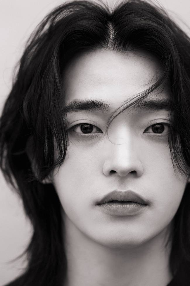 YY엔터테인먼트 제공