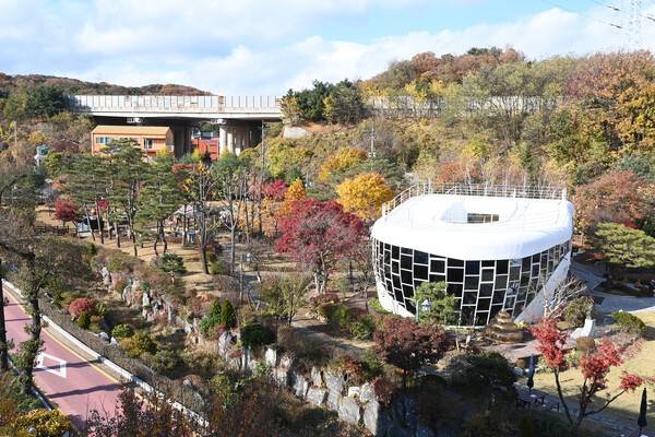 수원시 화장싱 문화전시관 해우재.