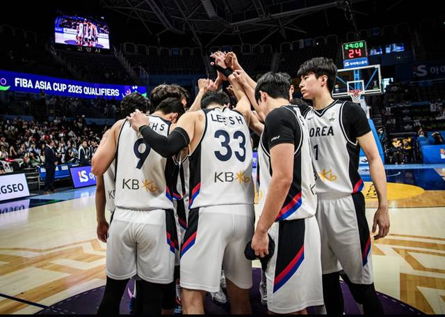한국 농구 대표팀. /사진=FIBA