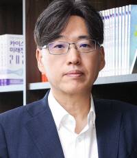 서용석 카이스트 문술미래전략대학원 교수