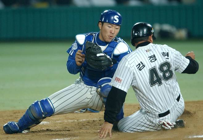 2002년 당시 포수 최형우. 삼성 제공