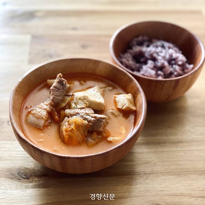 김치찌개 이미지. 경향신문 자료사진