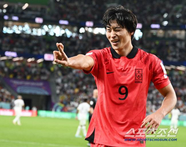 축구대표팀이 28일 오후 알라이얀의 에듀케이션 시티 스타디움에서 가나와 경기를 펼쳤다. 후반 조규성이 동점골을 넣었다. 환호하고 있는 조규성. 알라이얀(카타르)=송정헌 기자songs@sportschosun.com/2022.11.28/