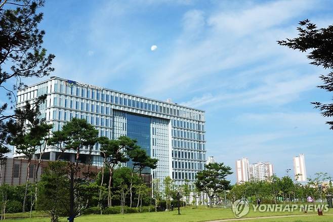 전주에 위치한 국민연금 기금운용본부 전경. 연합뉴스 제공.