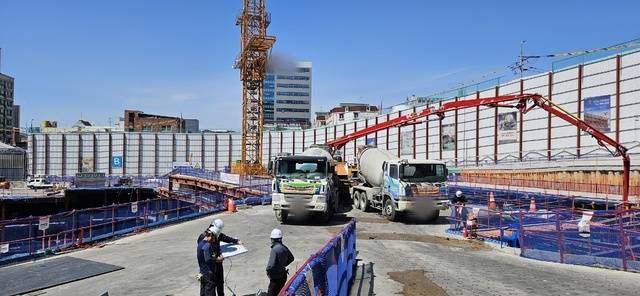 건설수주 급감과 미분양 적체가 이어지는 가운데 대구지역 건설업 대출이 1년 새 36.3% 증가한 것으로 나타났다. 대구일보 DB