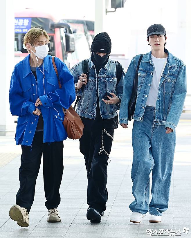 공항 물들이는 잘생김